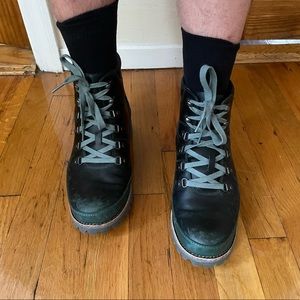 Chaco Ponderosa pine green leather trail boots